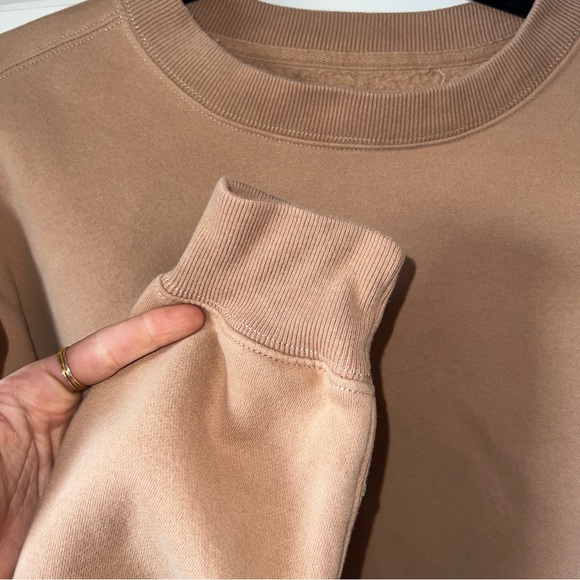 Abercrombie & Fitch Crewneck - Picture 4 of 6